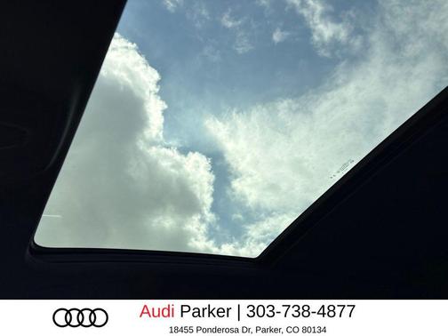 Glacier White Metallic 2025 Audi Q5 Premium Plus TFSI quattro S tronic
