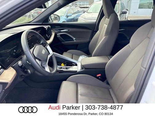 Glacier White Metallic 2025 Audi Q5 Premium Plus TFSI quattro S tronic
