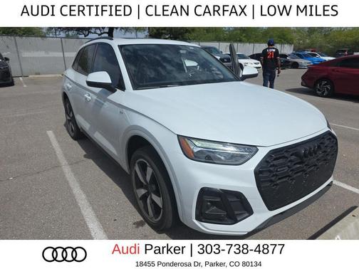 Glacier White Metallic 2023 Audi Q5 45 S line Premium Plus