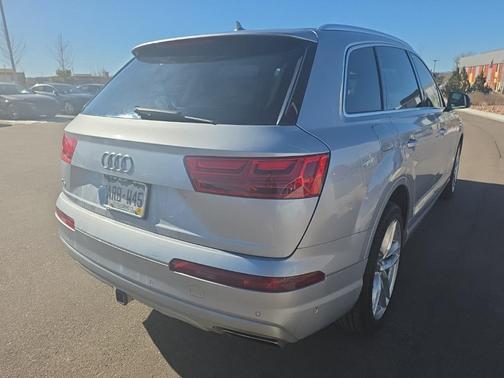 2019 Audi Q7 55 Premium Plus
