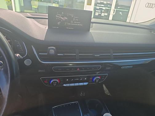 2019 Audi Q7 55 Premium Plus