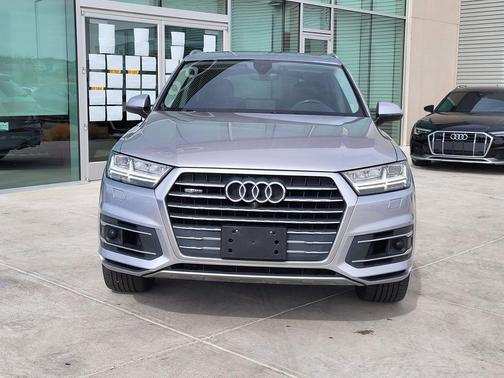 2019 Audi Q7 55 Premium Plus