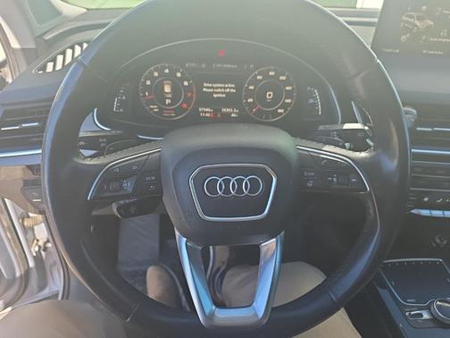 2019 Audi Q7 55 Premium Plus