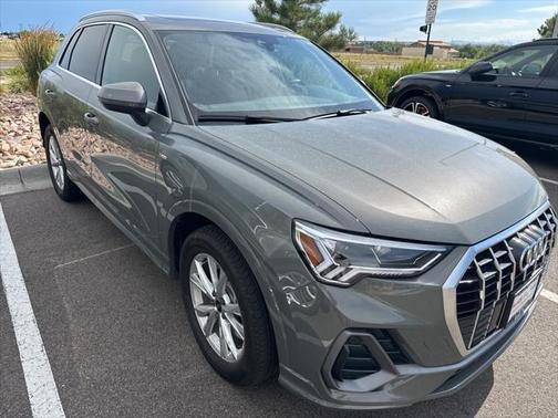 2024 Audi Q3 Premium 45 TFSI S line quattro Tiptronic
