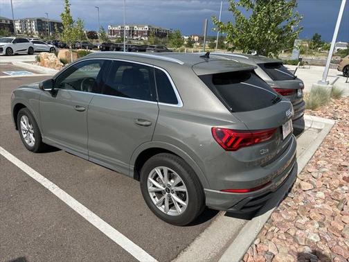 2024 Audi Q3 Premium 45 TFSI S line quattro Tiptronic