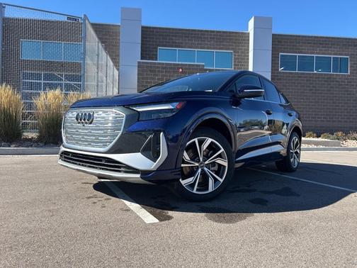 2023 Audi Q4 e-tron Premium Plus 50 quattro