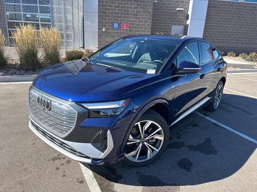 2023 Audi Q4 e-tron Premium Plus 50 quattro