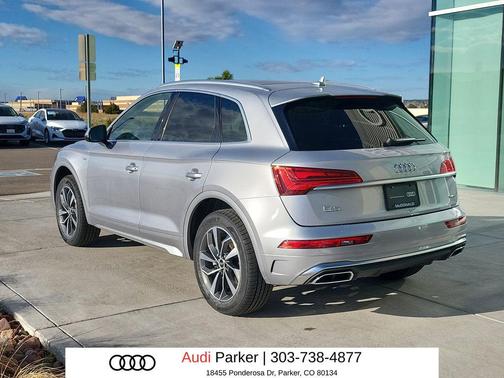 Florett Silver Metallic 2023 Audi Q5 45 S line Premium