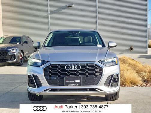 Florett Silver Metallic 2023 Audi Q5 45 S line Premium