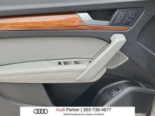 Florett Silver Metallic 2023 Audi Q5 45 S line Prestige