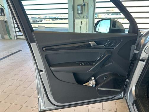 Silver Metallic 2018 Audi Q5 2.0T Premium Plus
