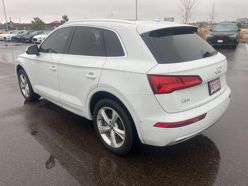 2020 Audi Q5 45 Premium Plus