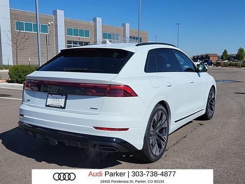 Glacier White Metallic 2026 Audi Q8 55 Premium Plus
