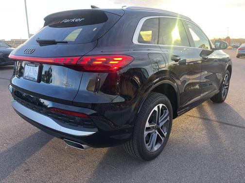 2025 Audi Q5 Premium Plus TFSI quattro S tronic