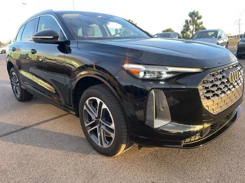 2025 Audi Q5 Premium Plus TFSI quattro S tronic