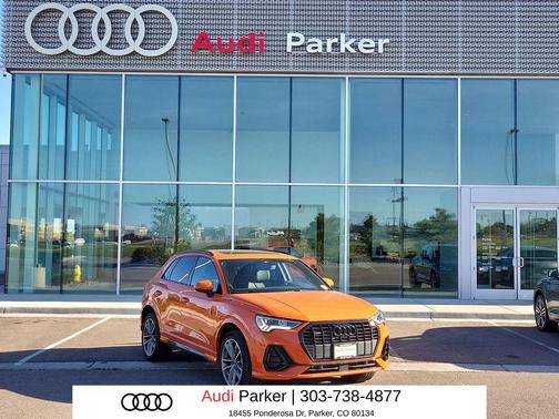 Pulse Orange 2025 Audi Q3 Premium 45 TFSI S line quattro Tiptronic