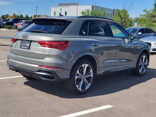 2022 Audi Q3 45 S line Premium Plus