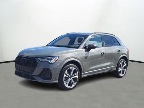 2022 Audi Q3 45 S line Premium Plus