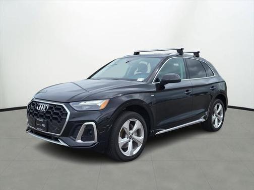 2023 Audi Q5 45 S line Premium Plus