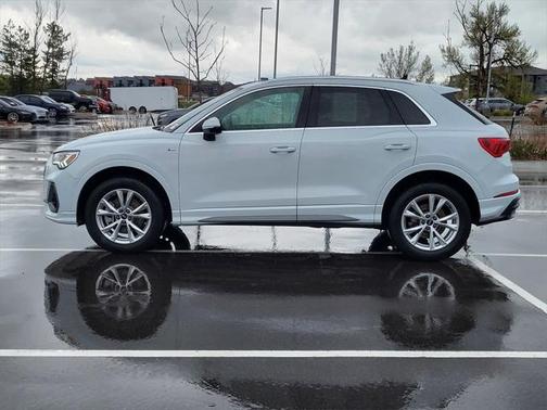2022 Audi Q3 45 S line Premium Plus