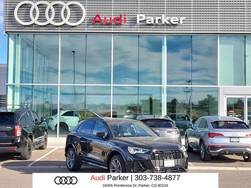 Mythos Black Metallic 2025 Audi Q3 Premium 45 TFSI S line quattro Tiptronic