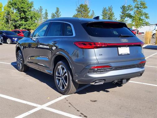 2025 Audi Q5 Premium TFSI quattro S tronic