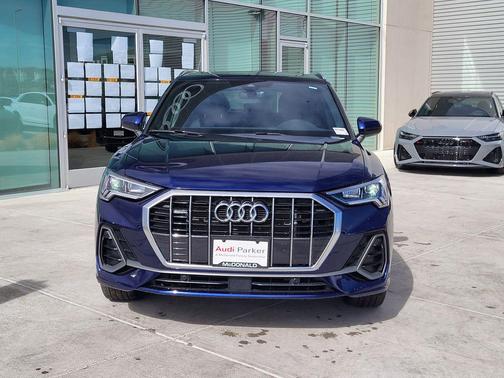 2023 Audi Q3 Premium 45 TFSI S line quattro Tiptronic