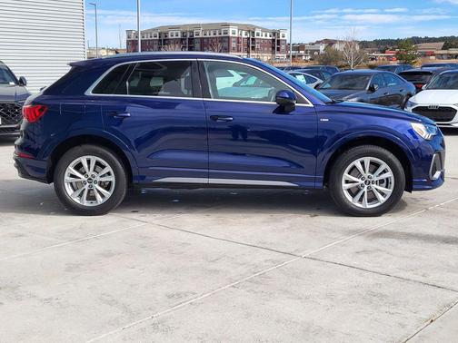 2023 Audi Q3 Premium 45 TFSI S line quattro Tiptronic