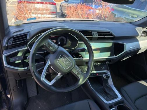 2023 Audi Q3 Premium 45 TFSI S line quattro Tiptronic