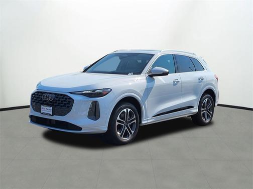 2025 Audi Q5 Premium