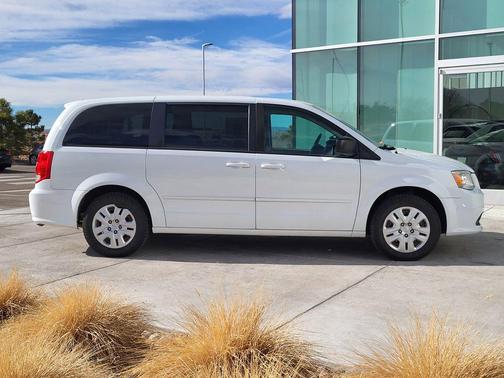 2016 Dodge Grand Caravan AVP/SE
