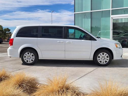2016 Dodge Grand Caravan AVP/SE