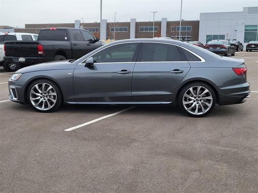 2023 Audi A4 45 S line Premium Plus