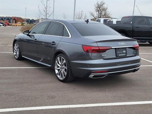 2023 Audi A4 45 S line Premium Plus