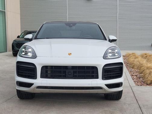 2023 Porsche Cayenne S