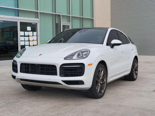 2023 Porsche Cayenne S