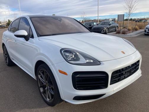 2023 Porsche Cayenne S