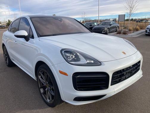 2023 Porsche Cayenne S