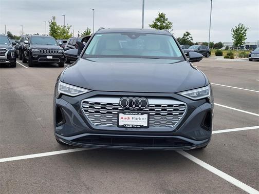 2024 Audi Q8 e-tron Premium Plus