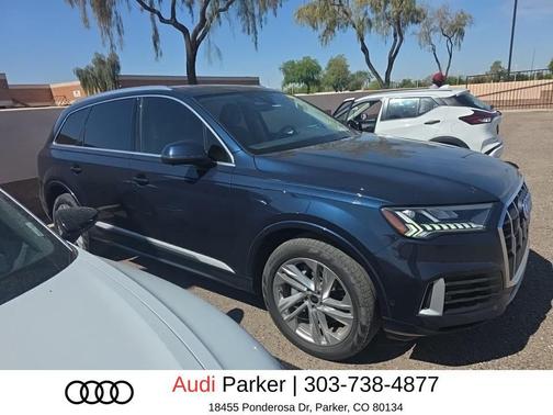 Waitomo Blue Metallic 2023 Audi Q7 55 Premium Plus