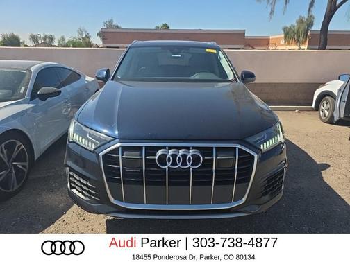 Waitomo Blue Metallic 2023 Audi Q7 55 Premium Plus