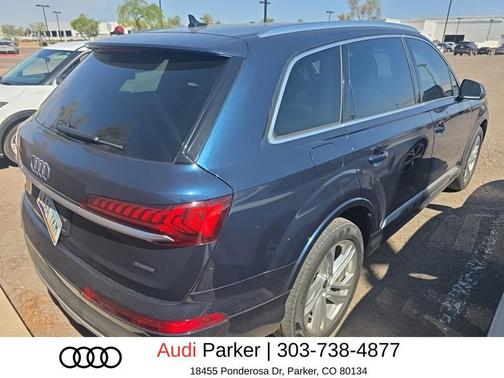 Waitomo Blue Metallic 2023 Audi Q7 55 Premium Plus
