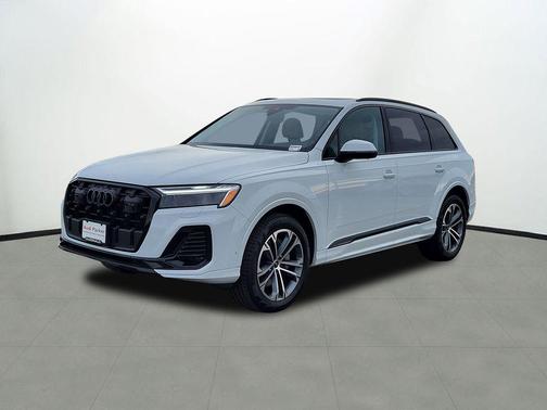2026 Audi Q7 45 Premium