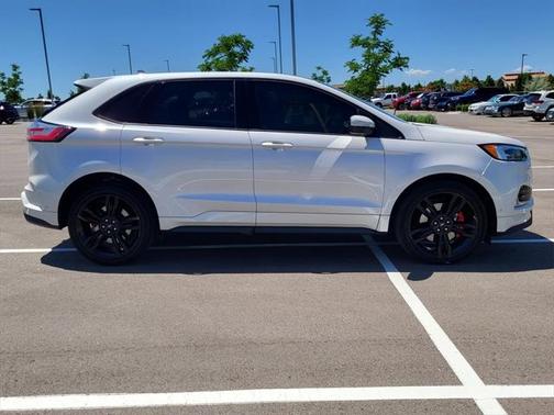 2019 Ford Edge ST