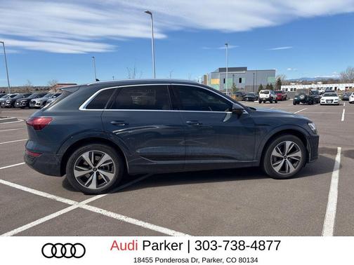 Plasma Blue Metallic 2024 Audi Q8 e-tron Premium Plus