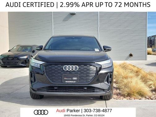 Mythos Black Metallic 2024 Audi Q4 e-tron Premium 50 quattro