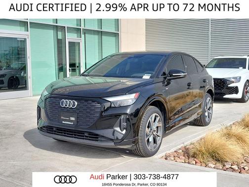 Mythos Black Metallic 2024 Audi Q4 e-tron Premium 50 quattro