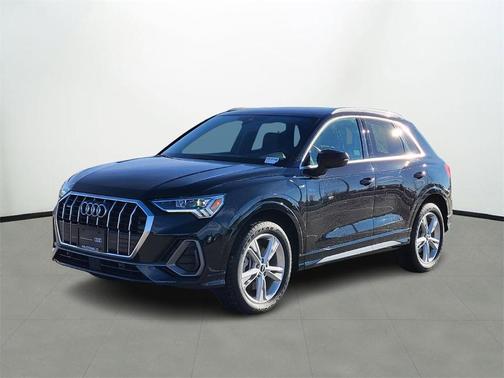 2023 Audi Q3 45 S line Premium Plus