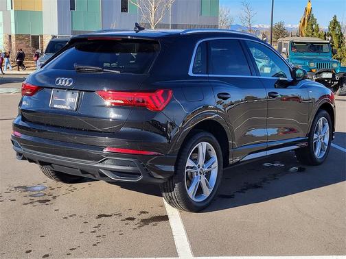 2023 Audi Q3 45 S line Premium Plus