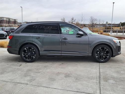 2026 Audi Q7 55 Premium Plus